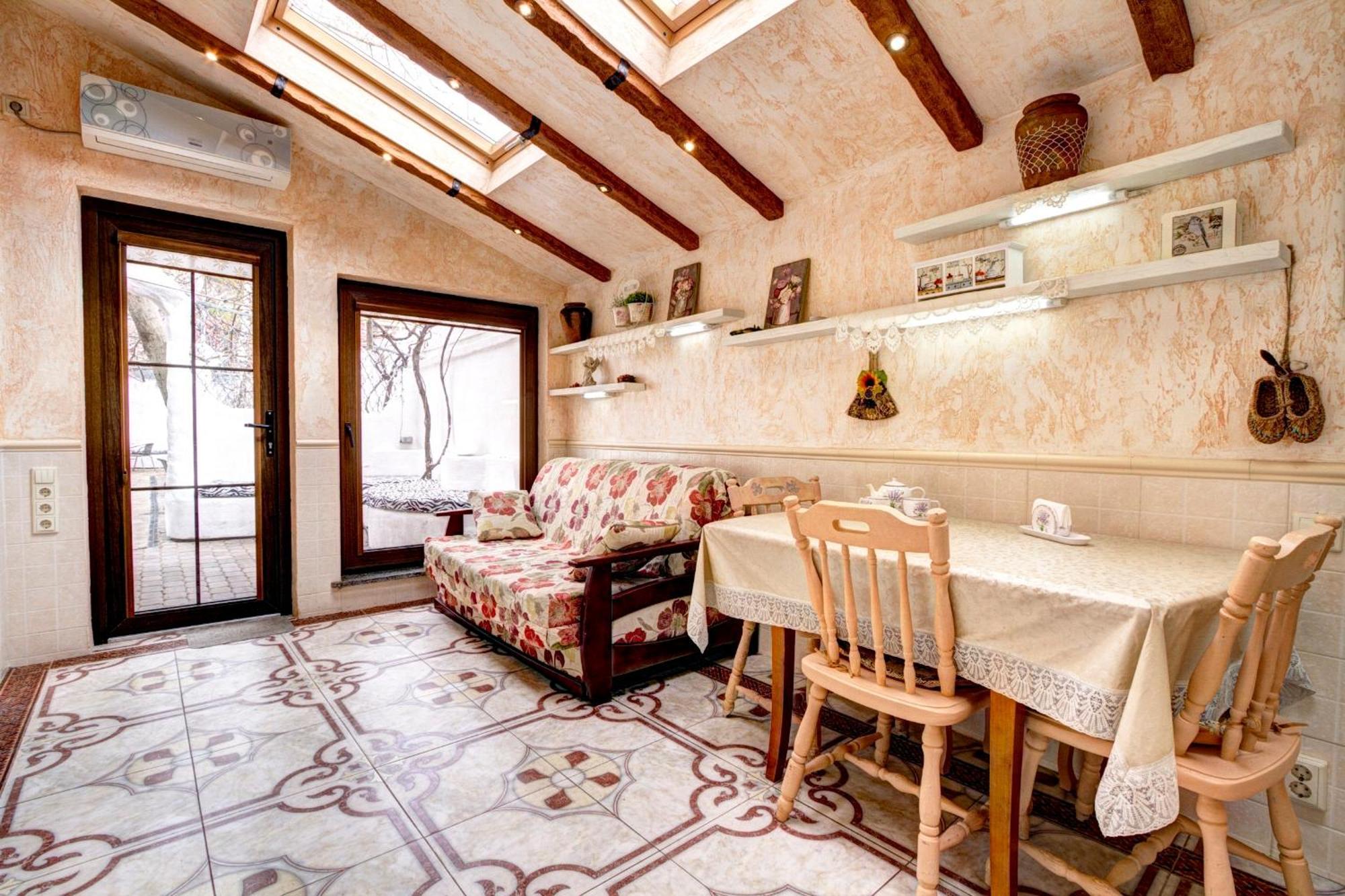 Villa Gaudi Odessa Dış mekan fotoğraf